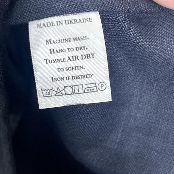 CROWN LINEN DESIGNS NAVY BELLA BELL SLEEVE TUNIC SIZE L NWT - Picture 9 of 10